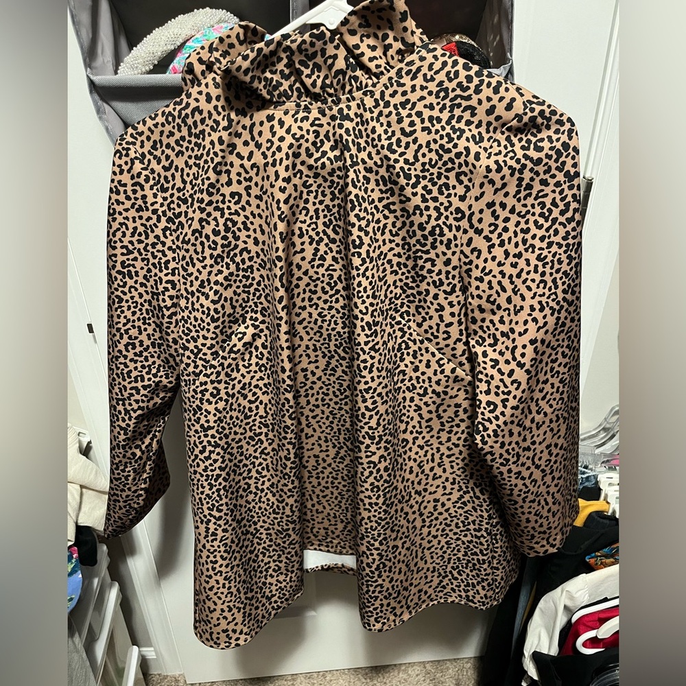 Tuckernuck NWT Faye Blouse Size M